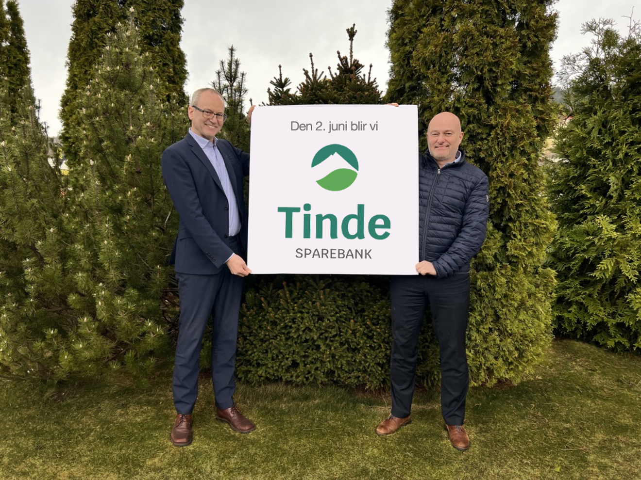 To stolte banksjefer. Fra venstre: Odd Kjetil Sørgård og Jonny Engdahl