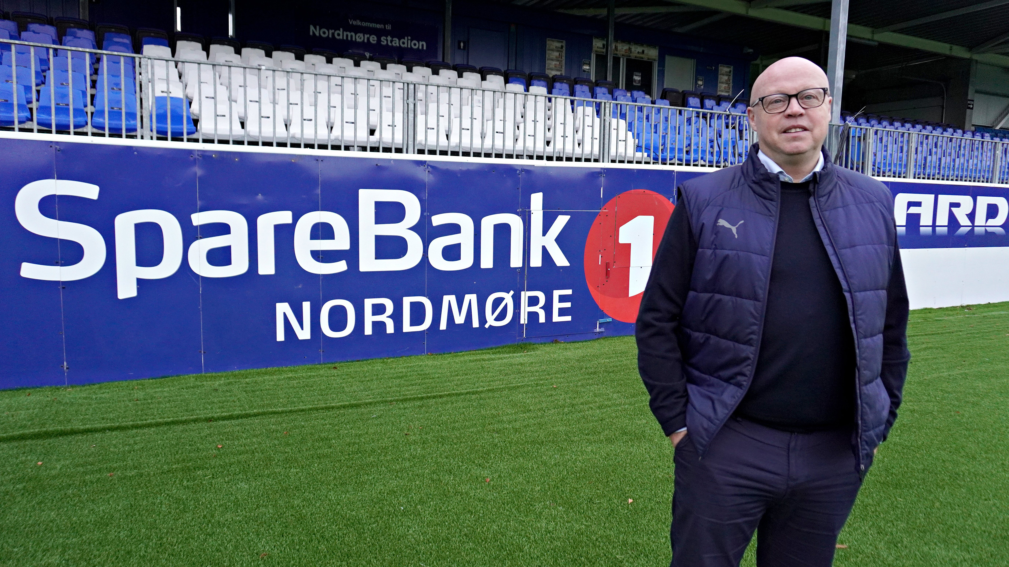 Kjetil Thorsen: KBK er på jakt etter ny daglig leder som skal erstatte Kjetil Thorsen, en av Norges lengstsittende klubbledere. Kjetil Thorsen: KBK er på jakt etter ny daglig leder som skal erstatte Kjetil Thorsen, en av Norges lengstsittende klubbledere.